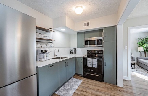 Providence Forge House | Ma's Cozy Cape: Your Tranquil Home Away from Home!