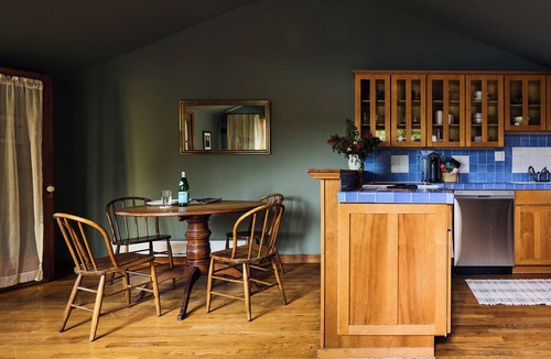 Jenner Hotel | Madeira House