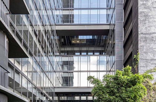 Reforma Apartment | Magenta by Kukun Summ