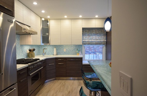 Ortley Beach Condo | Manhattan on the Beach! Beach block just a short walk up the block