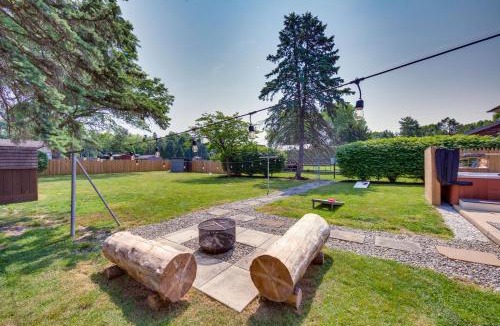 Maytown House | Marietta Home w/Private Hot Tub, Pool Table!