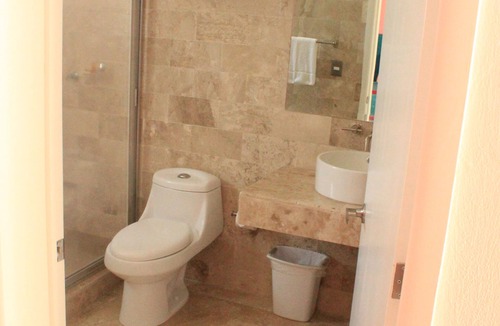 Las Jarretaderas Hotel | Miami Inn Hotel