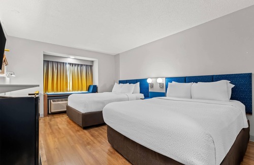 Salisbury Hotel | Microtel Inn & Suites by Wyndham Salisbury