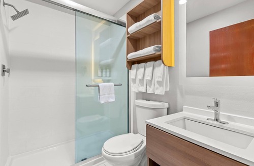 Salisbury Hotel | Microtel Inn & Suites by Wyndham Salisbury