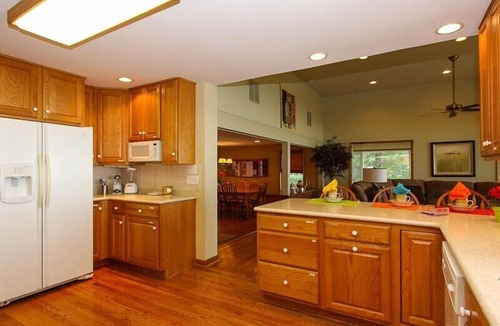 Unionville House | Minutes from Downtown Easton and St. Michaels | Hot Tub | Private Dock | Kayaks