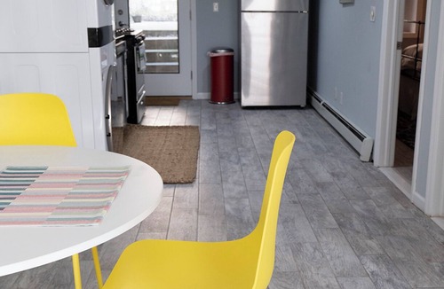 Historic Downtown Apartment | Modern 1-bedroom apartment in downtown Jersey City 1 block from Grove St. Path.