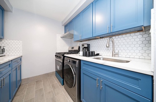 Ocean Hill House | Modern 2BR Loft Feel Classic Brooklyn Charm