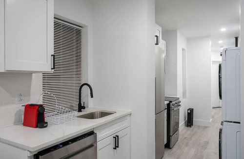 Alphabet City Apartment | Modern 3 Bed 2 Bath East Village