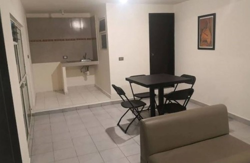 Xalapa Apartment | Modern cozy roundabout