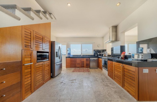 Isla Mujeres Condo | Modern + Private. 3 BR PH w/Ocean View