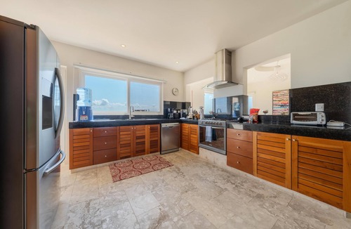 Isla Mujeres Condo | Modern + Private. 3 BR PH w/Ocean View