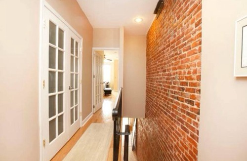 NoMa House | Modern Renovated Rowhouse-Capitol Hill, Metro, Parking