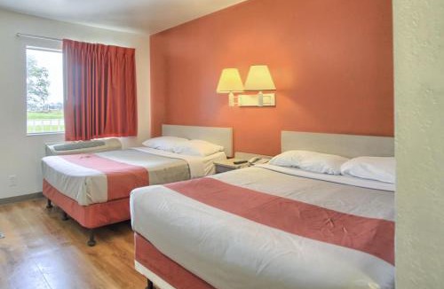 New Cumberland Hotel | Motel 6-New Cumberland, PA - Harrisburg - Hershey South