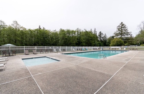 Bow Cabin | Mount Vernon RV Campground