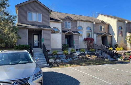 East Stroudsburg Villa | Mountain Air - Hiking, Biking & River