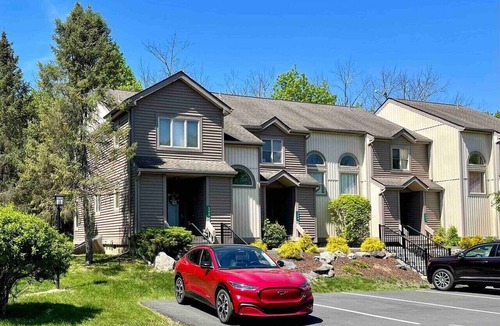 East Stroudsburg Villa | Mountain Air - Hiking, Biking & River