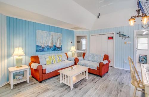 Myrtle Beach House | Myrtle Beach Cottage, Walk to Pools + Beach!