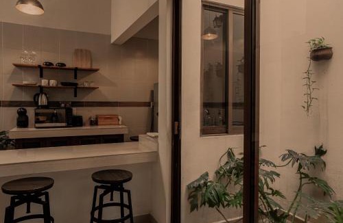 Zona Centro Apartment | Narrativ Lofts - Serena - Beautiful Colonial Suite