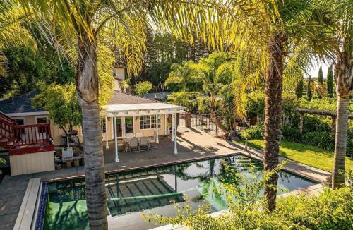 Geyserville House | New Listing Private Wine Estate - Pool And Tastings