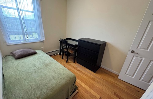 East Flatbush House | *NEW Stunning Spacious Home in Brooklyn!* 2 floors
