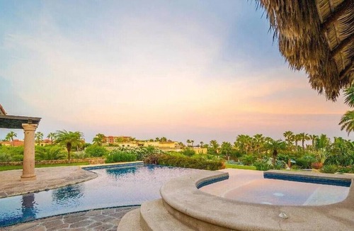Los Cangrejos II y III House | New Year's Gorgeous 4 Bed Villa in Punta Ballena