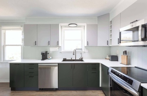 Colington Harbour House | Newly Renovated! Bayfront Bliss! Water Front Home