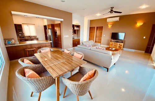 Santa Maria Huatulco Condo | Next to Arrocito beach! Oceanfront condo for 6, Two Pools, 24hr Security, Wi-Fi