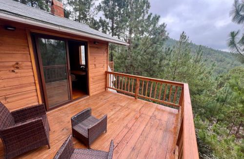 San Jose del Pacifico Ski Chalet | Nido de Madera