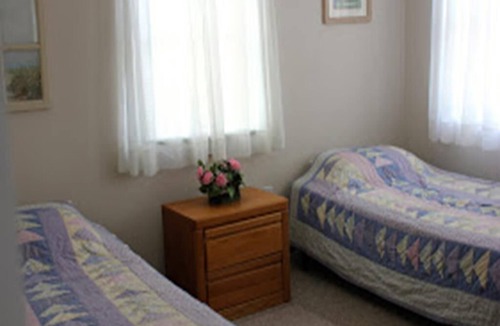 North Beach Haven House | Ocean Block. Internet/WIFI. Deck. Washer & Dryer. Well-maintained first floor.