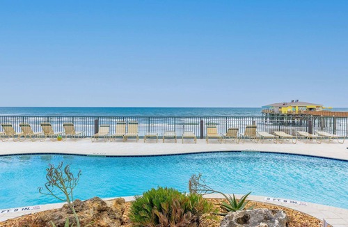Daytona Beach Shores Apartment | Ocean Front Condo w Amazing Views Pool Hot Tub