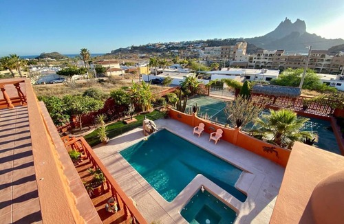 San Carlos Villa | Ocean view 4BR villa with private pool, pickleball court, palapa-bar & firepit