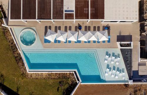 Cerritos House | Oceanfront Condo, Stunning Views, Luxury Amenities