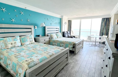 Ortona Park Apartment | Oceanfront Cozy condo w/private balcony, kitchen, pool, fitness center, beach