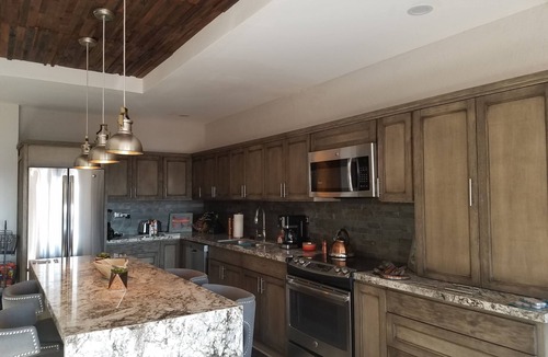 San Jose del Cabo Condo | Oceanfront Resort Beach Paradise! Great Reviews, Modern Remodel great location!