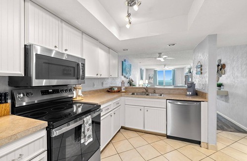 Indian Harbour Beach Condo | Oceanfront 2BR Condo Bright Breezy Beachfront Indian Harbour Beach, 606