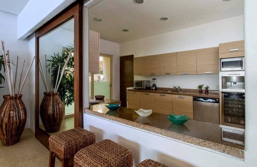 Ixtapa Apartment | Oceanfront with private infinity pool at Finestre Gated Community (24/7 security)