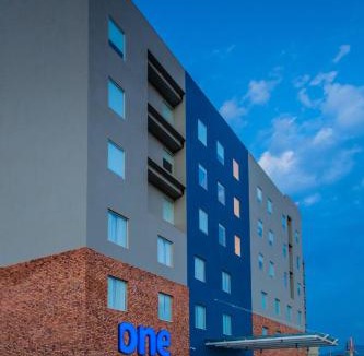 Monclova Hotel | One Monclova