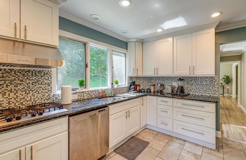 Ossining Cottage | Ossining Vacation Rental Near River, Trails & Mta!