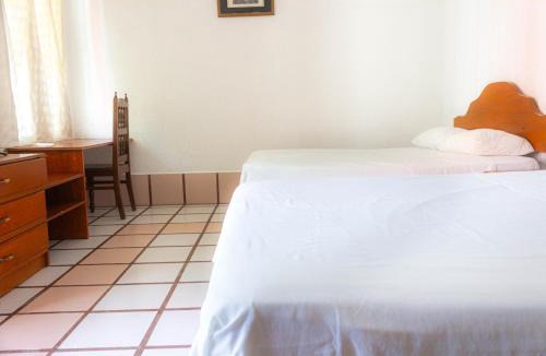 Santa Lucia del Camino Hotel | OYO Hotel San Felipe Inn