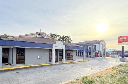 Williamston Hotel | OYO Hotel Williamston