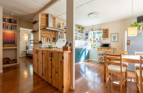 Sedro-Woolley House | Paddle, Sauna, Relax—Lakefront!