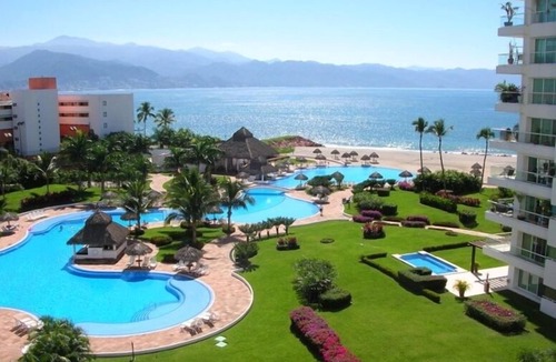 Marina Vallarta Condo | Paradise at Shangrila, Beachfront