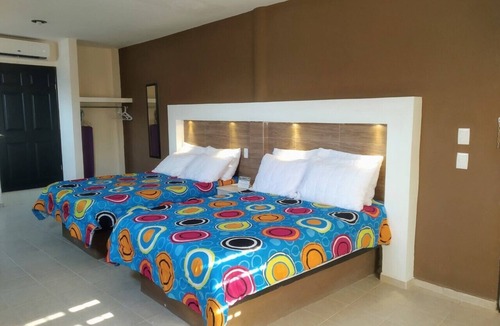 Ciudad Valles Hotel | PARADISE HOUSE Room "PUENTE DE DIOS"