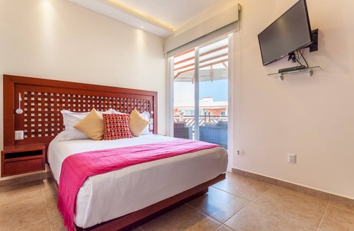 San Pedro Mixtepec Resort | Partial Ocean View 2 Bedroom Residence with Resort Amenities Steps from Beach!