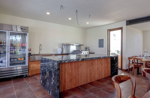 Las Conchas House | Paz del Mar 30: Luxury 8 Bedroom Heated Pool, Private Chef & Housekeeping