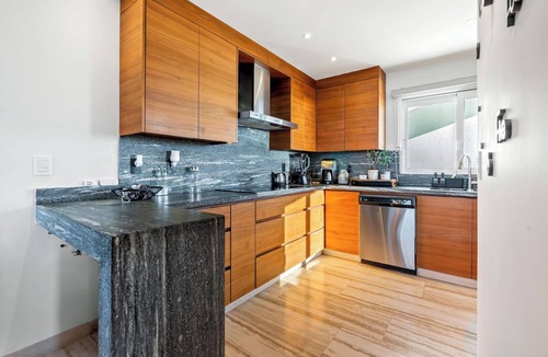 La Paz Apartment | Penthouse at Vista Coral with Sunset Views at Marina Cortez in Downtown La Paz