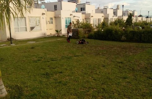 Xalostoc House | Pequeña casa en condominio con alberca compartida en las afueras de Cuautla