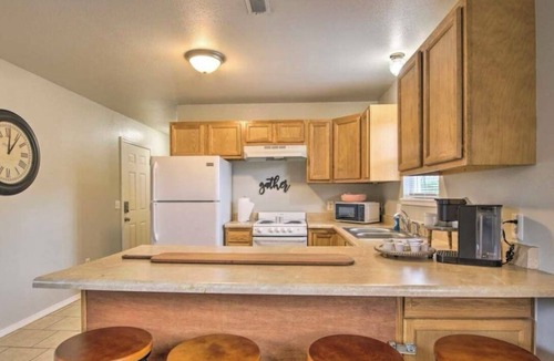 West Plains House | Pet-Friendly West Plains Home Near Downtown!