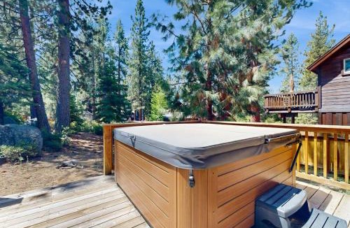 Brockway House | Pine Haven with Private Hot Tub & Deck Short Walk to Beach Near Skiing