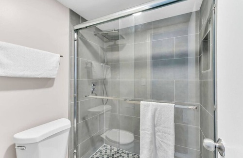 Seaside Heights Bed & Breakfast | Pool Access, Free Parking | Jersey Shore Stay